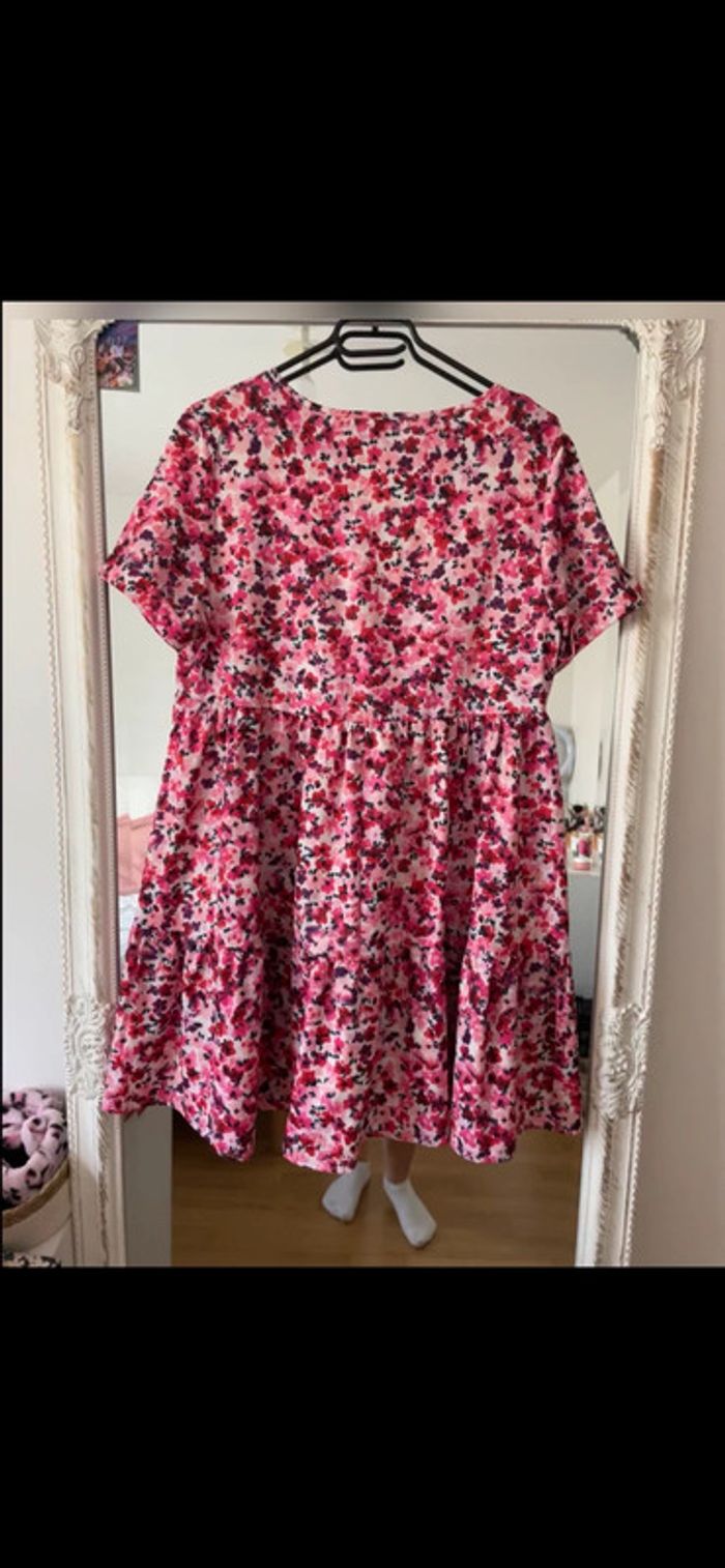 robe patineuse à fleurs - photo numéro 2