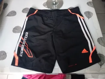 Short Adidas taille s