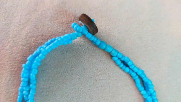 Collier en perles turquoises et nacre naturelle – Fait main - Idée Fête des Mères 💙 - photo numéro 9