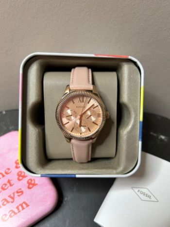 Montre Fossil rose