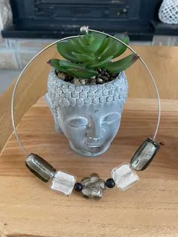 Collier tour de cou perles