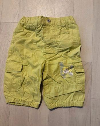 Pantalon vert anis kimbaloo 12 mois très bon état
