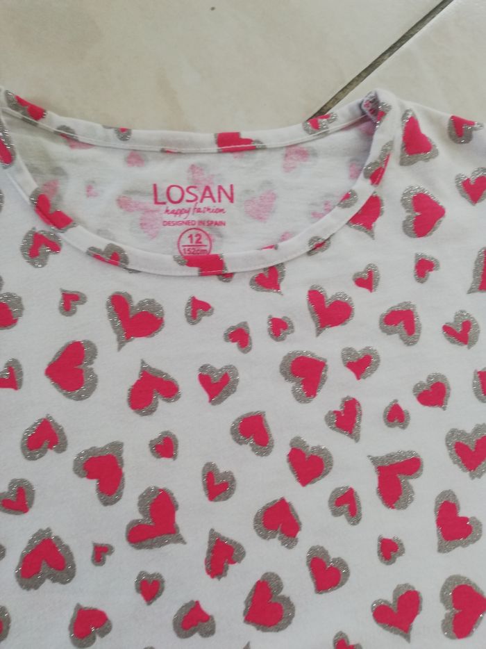 Tee-shirt + jean - photo numéro 2