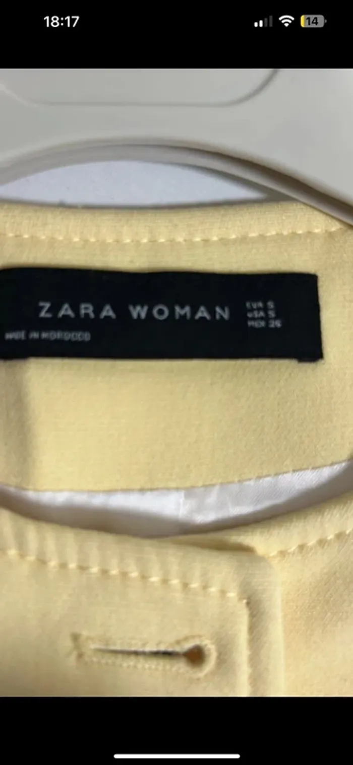 Manteau mi long jaune - photo numéro 3