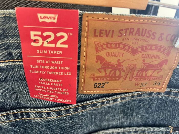 Pantalon jeans homme Levi’s 522 neuf avec étiquette taille32/34 - photo numéro 4