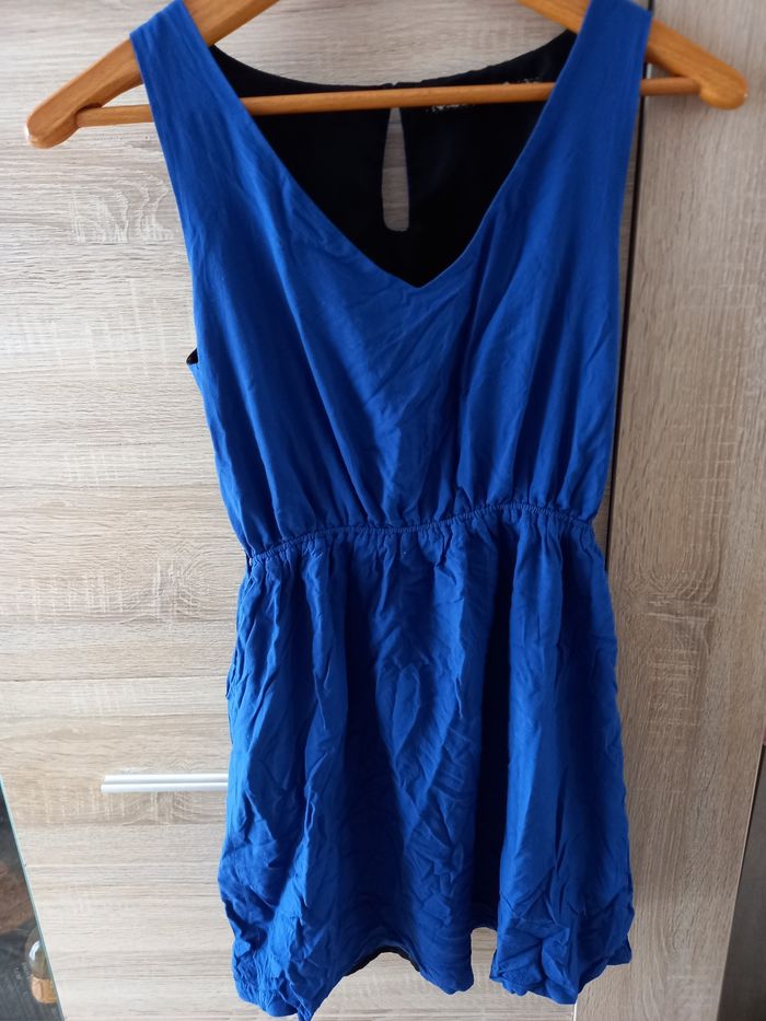 Vêtements femme - photo numéro 3