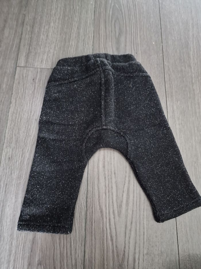 Lot de 5 pantalons pour garçon 12-18 mois - photo numéro 5