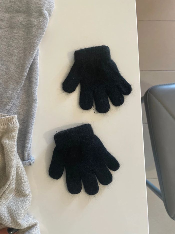 Lot gilets et gants - photo numéro 2