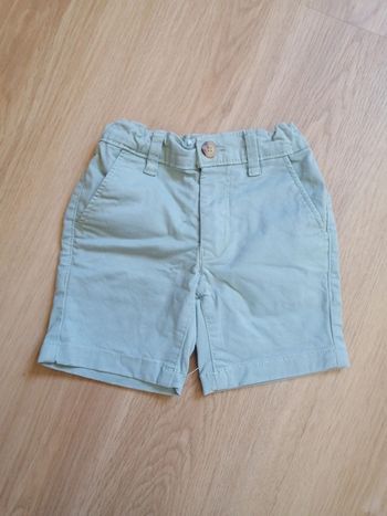 Short 4 ans