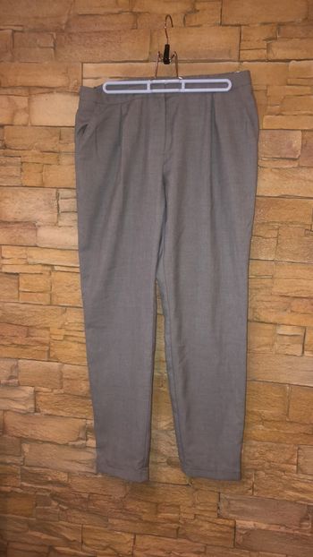 Joli pantalon Chino gris taille 40 Atmosphère.