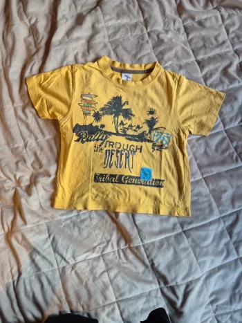 T-shirt rally