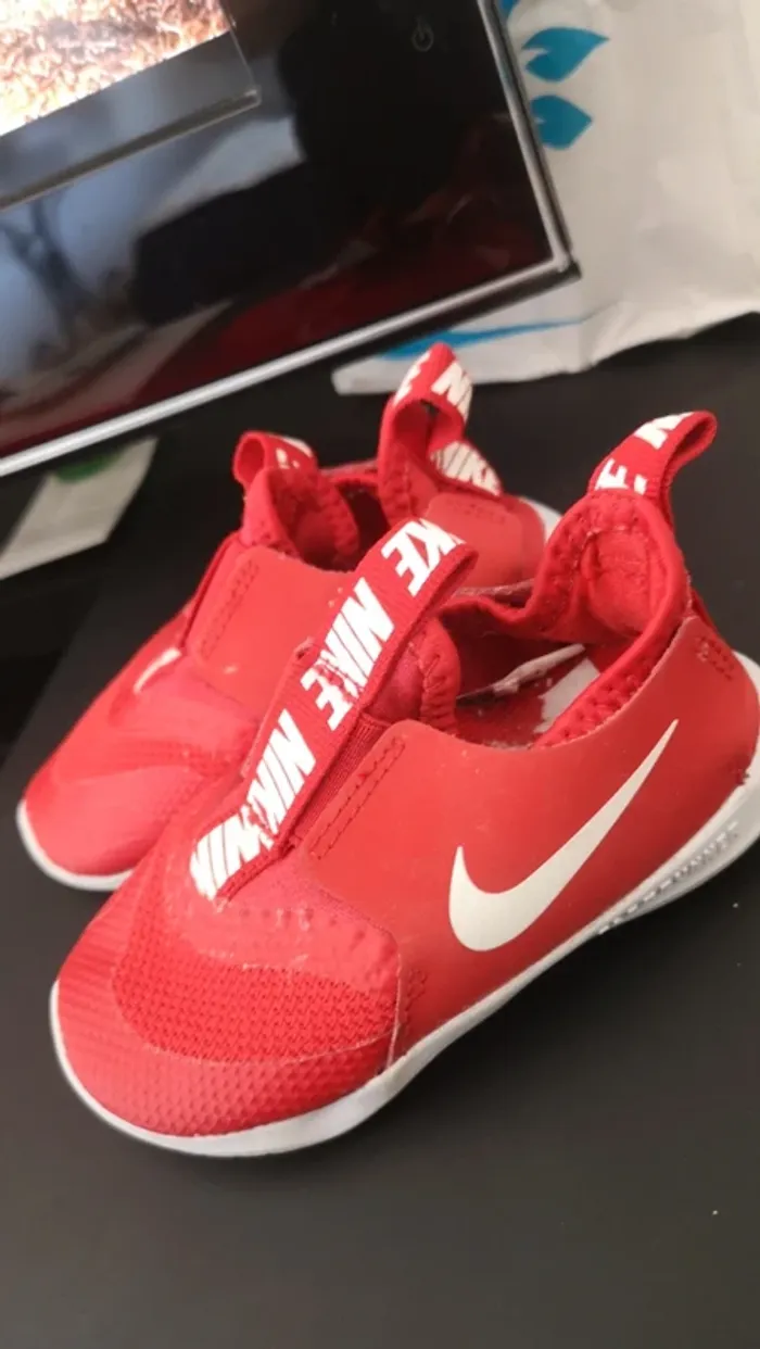 Petit basket Nike bébé 22