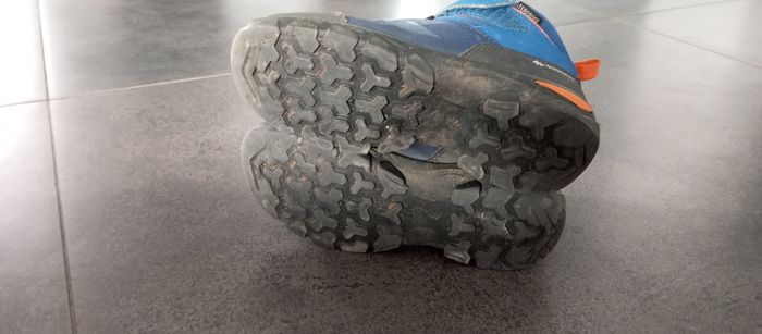 Chaussure de randonnée 33 - photo numéro 4