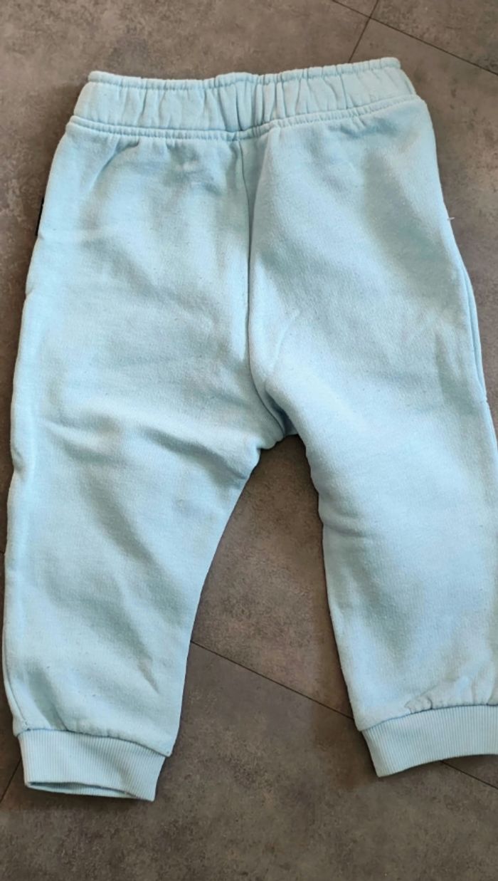 2 pantalons - photo numéro 3