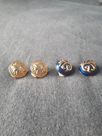 Lot , 2 Boucles d'oreilles plaqué or