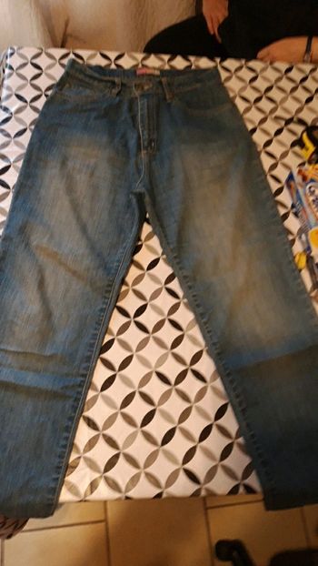 Jeans t 38