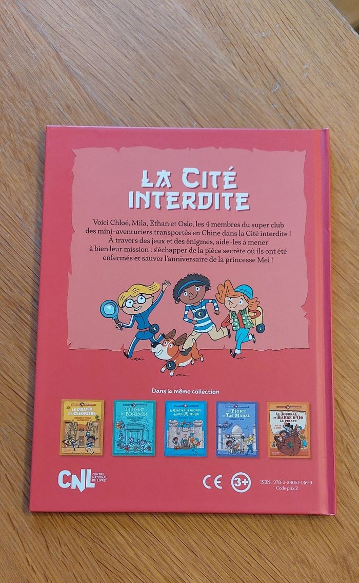 Livre "La cité interdite" - photo numéro 2