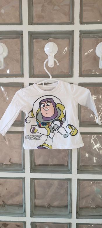 Haut buzz Disney baby  6mois