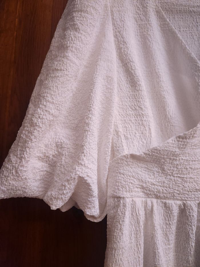 Robe longue blanche neuve - photo numéro 3