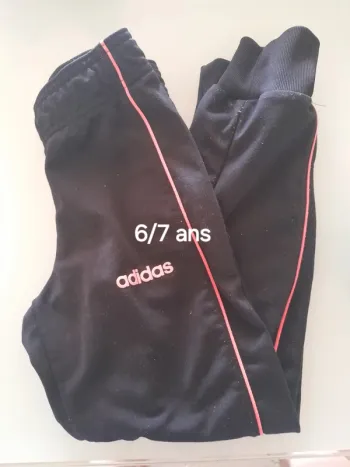 Jogging fille 6/7 ans