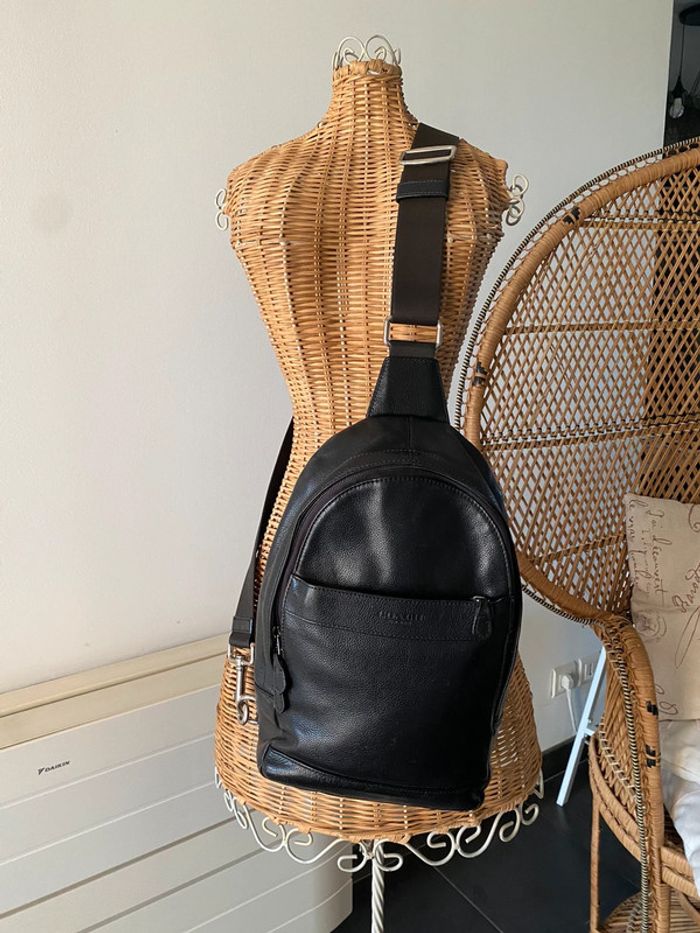 Sac à bandoulière Sacoche Coach en cuir noir - photo numéro 3