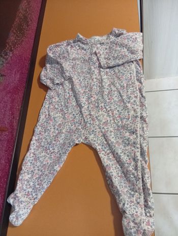 Pyjamas tape a l'oeil