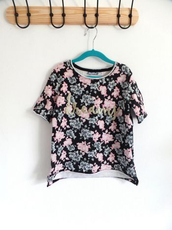 Pull manches courtes 6/8 ans