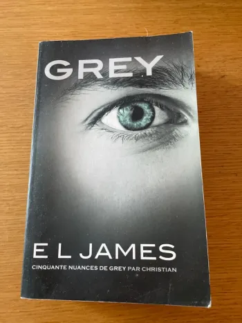 Grey par Christian