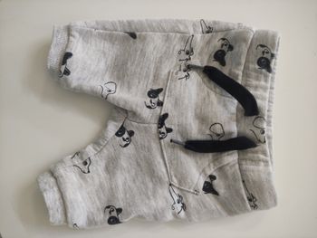 Pantalon jogging Kiabi 1 mois