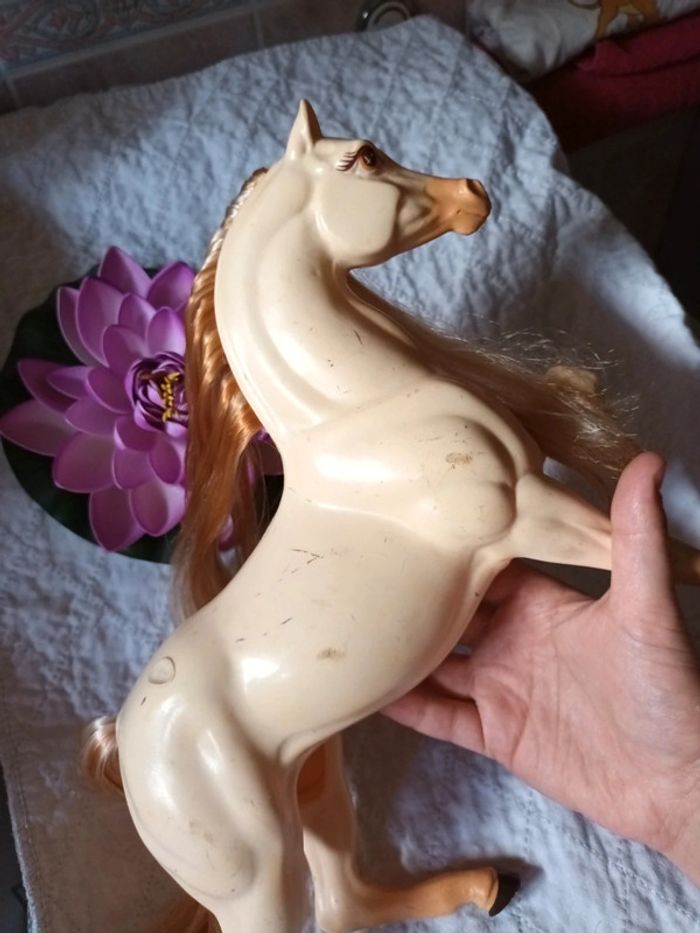 Cheval caleche raiponse 1998 barbie - photo numéro 7