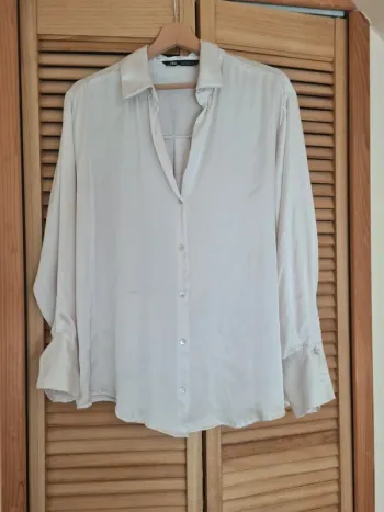 Chemise Zara satin écru