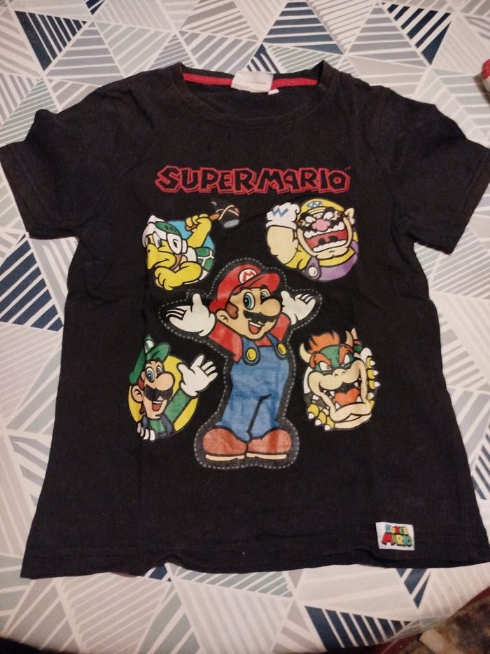 2 T shirts Mario - photo numéro 3