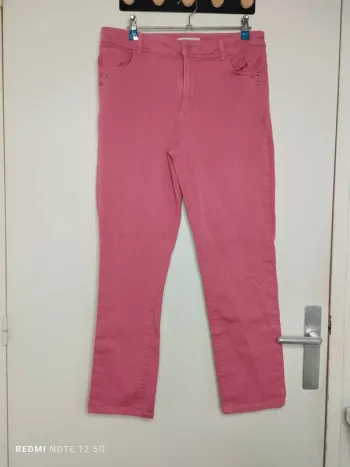 Jolie jean rose Armand Thiery taille 42
