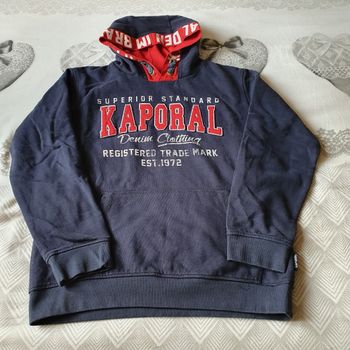 Sweat à capuche kaporal de taille 16ans