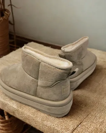 Bottines fourrées Burton of London – neuves