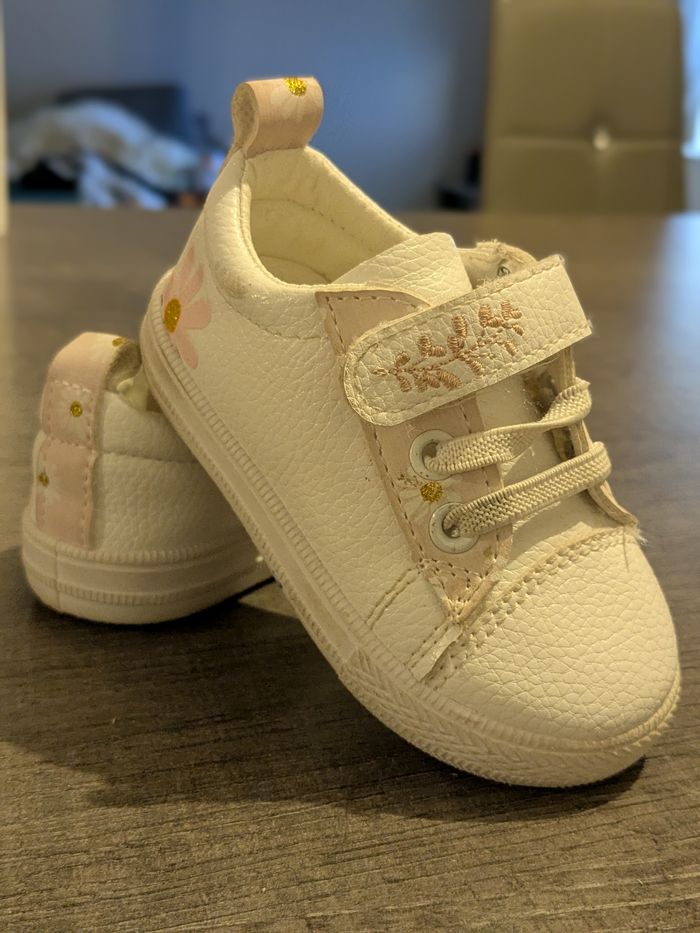 Chaussures P19
