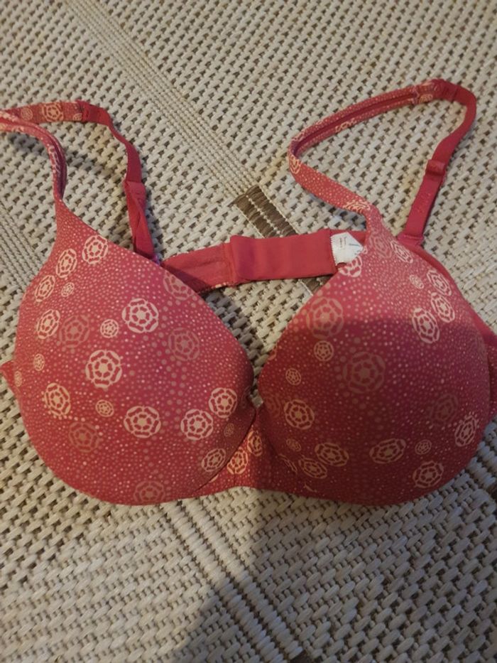 Soutien gorge Dim 85B comme neuf