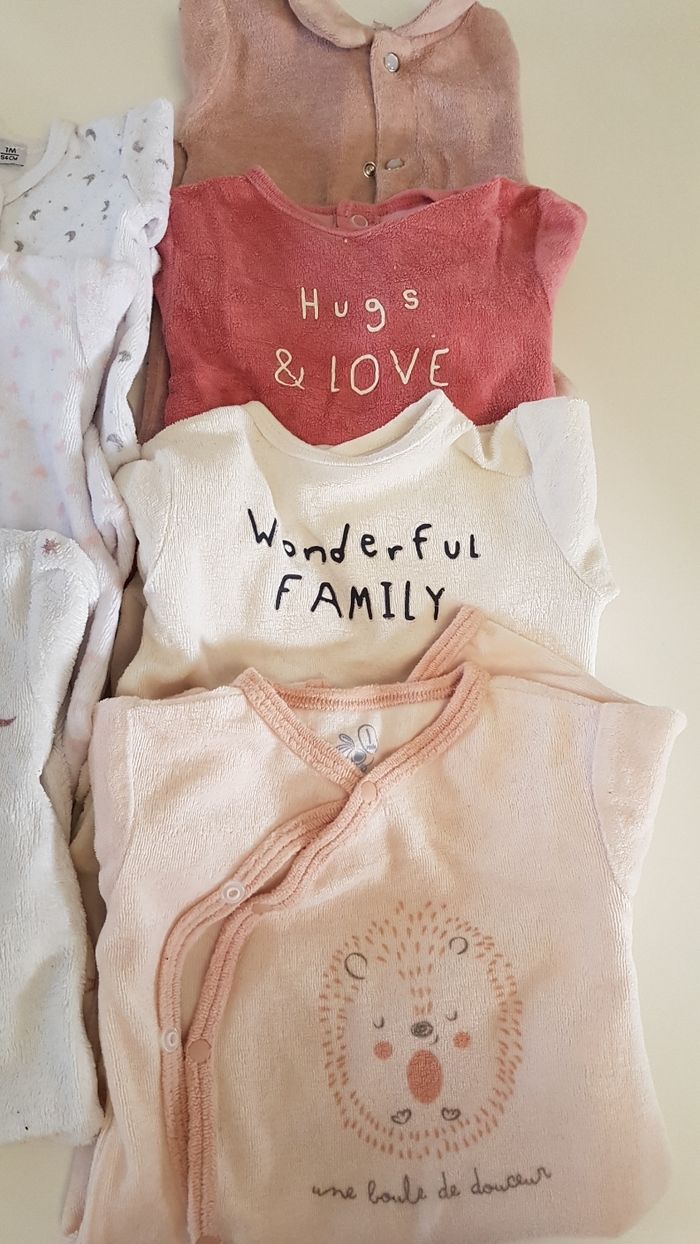Lot 7 pyjamas taille 1mois - photo numéro 4
