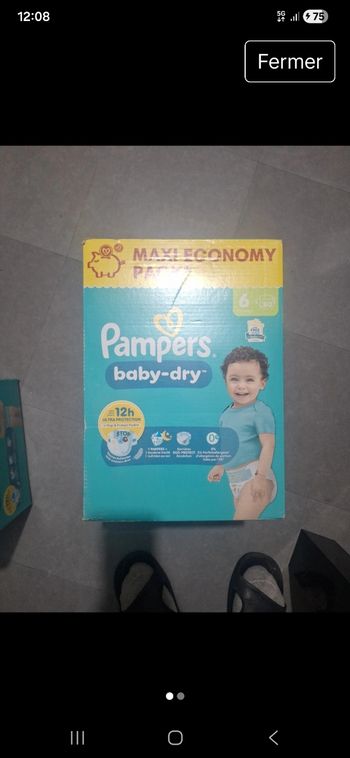 Cou he pampers taille 6 neuf 