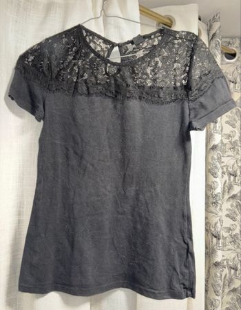 TEE shirt dentelle