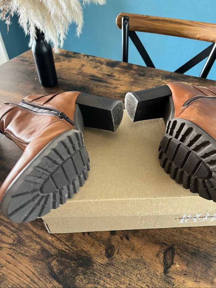 Boots bottines à talon marron en cuir ATELIERS MÉGIS pointure 40 - photo numéro 3