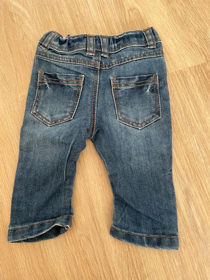 Jean 3 mois - photo numéro 2