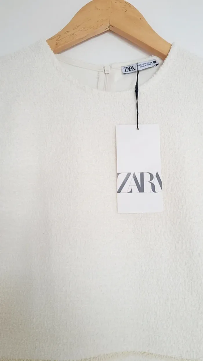 Robe crème Zara neuve taille S - photo numéro 2