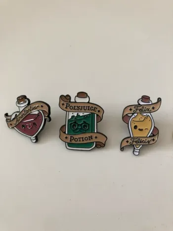 Lot Pin’s potions Harry Potter neufs