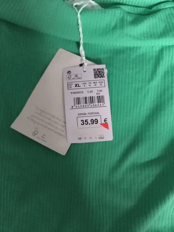 Tee shirt col bénitier high spirits. Taille xl - photo numéro 3