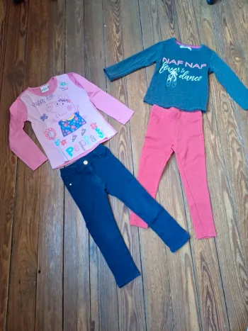 Lot pantalons + tee shirt