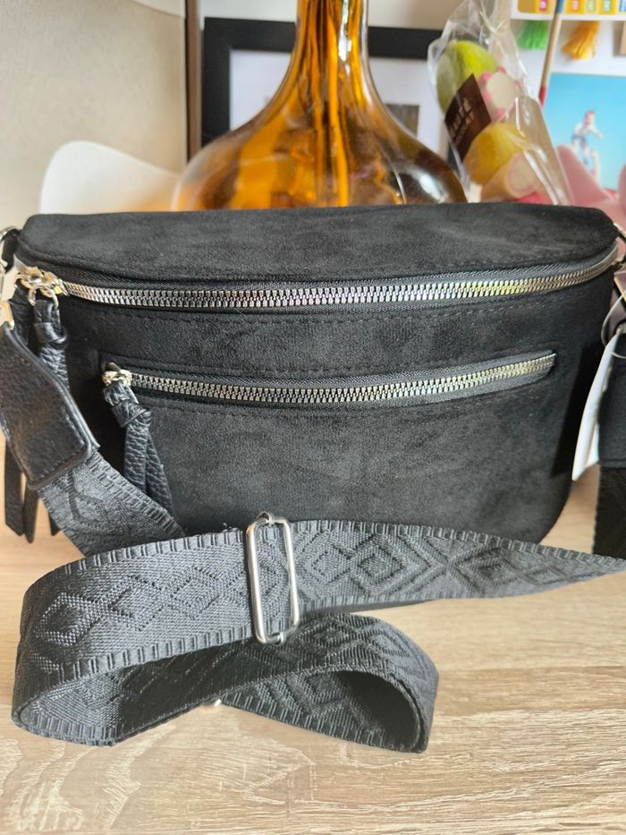 Sac banane noire - photo numéro 5