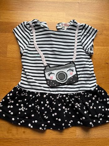 Jolie robe dpam 6 mois