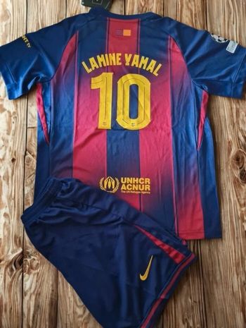 Ensemble football FC barcelone 8 ans