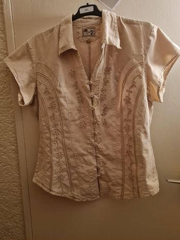 Chemise brodée